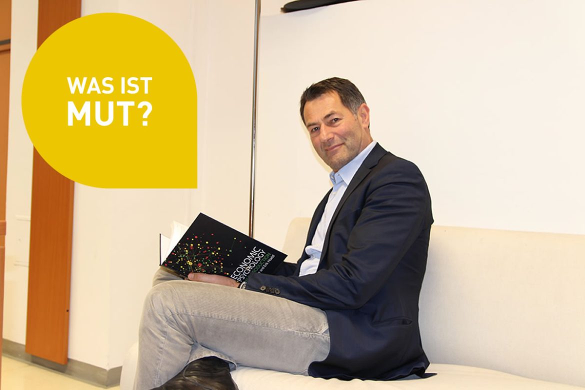 Universitätsprofessor Erich Kirchler, Vorstand des Instituts für Angewandte Psychologie: Arbeit, Bildung, Wirtschaft