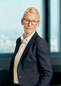 Christina Khinast_Leiterin des Energiesektors bei EY Österreich, © EY/Christina Häusler